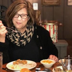 Meet your Posher, Brenda